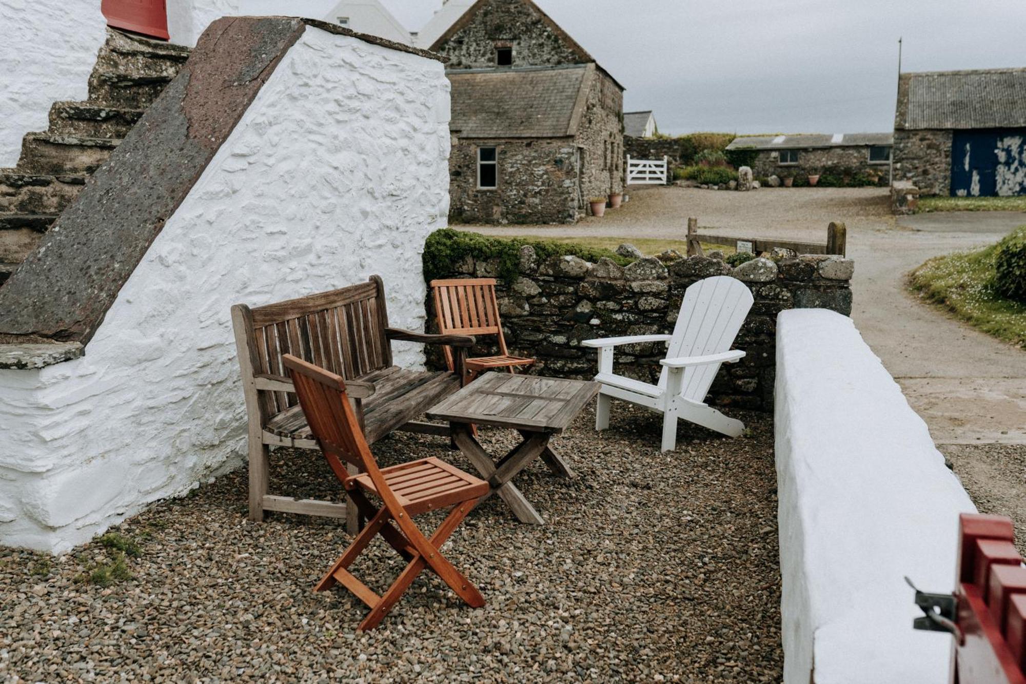Treleddyn Farmhouse Ст. Дэвидз Экстерьер фото